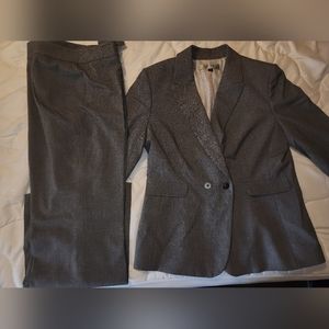 Tahari lined pants suit EUC size 12